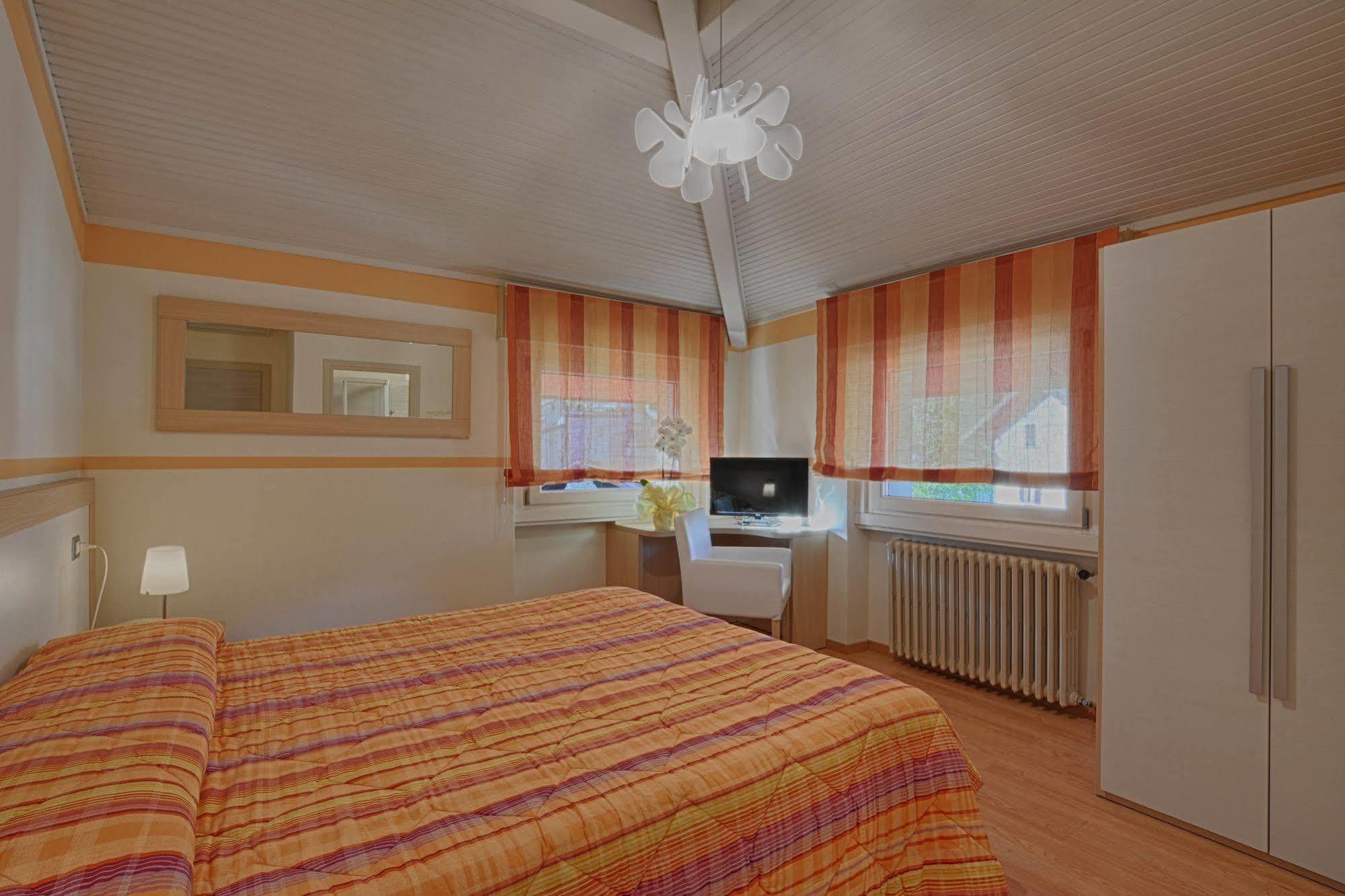 Hotel Europa - Sorico Dış mekan fotoğraf