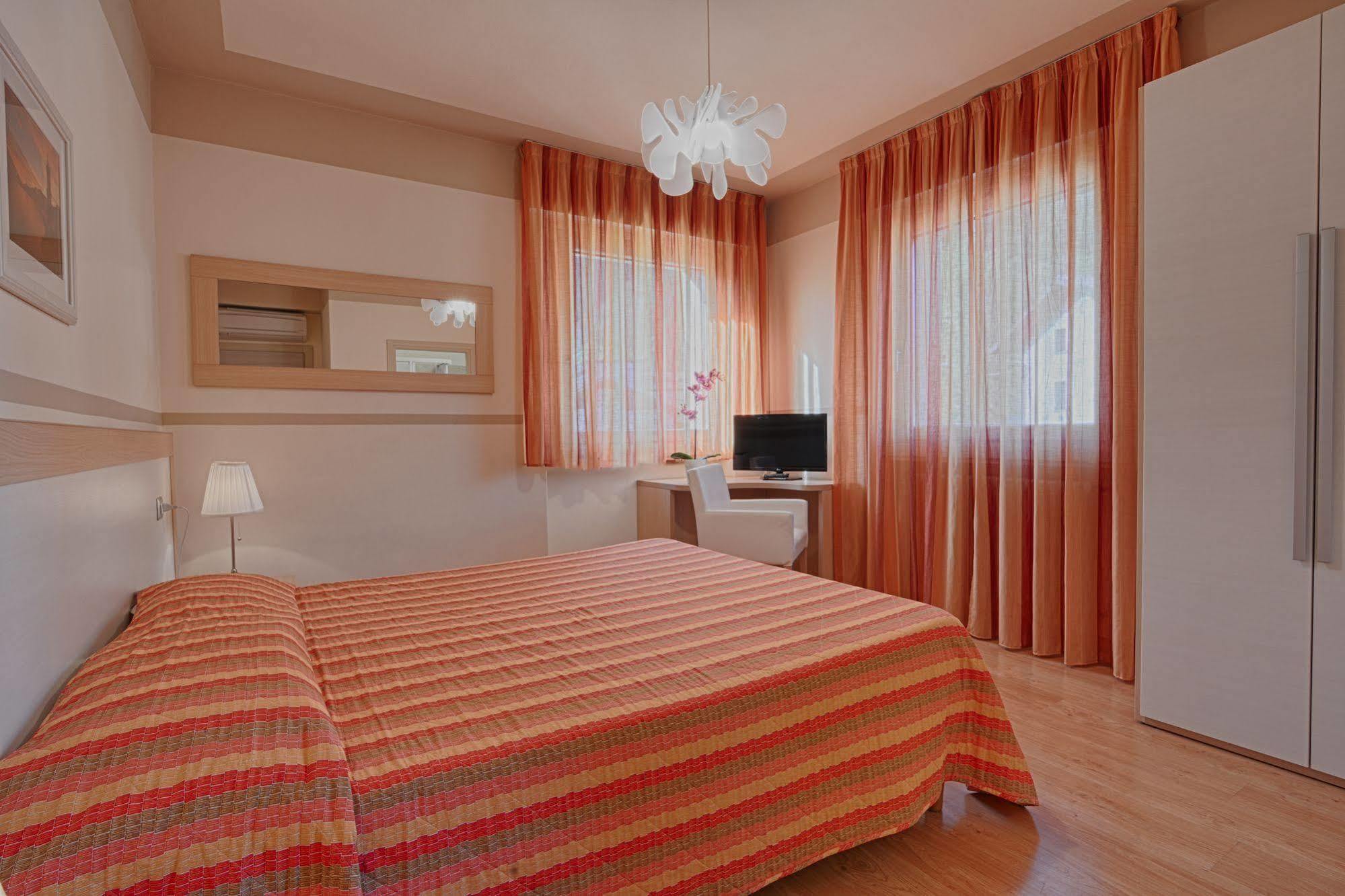 Hotel Europa - Sorico Dış mekan fotoğraf